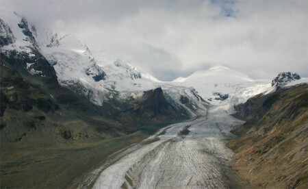 Шаг ступил на ледник...