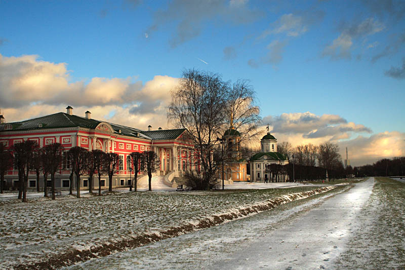 Безлюдная дорога.
