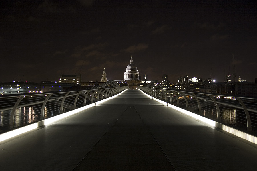 Millennium Bridge