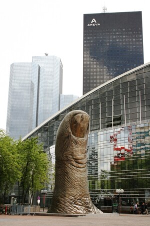 Палец Дефанс