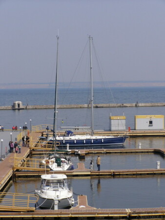 снова в море