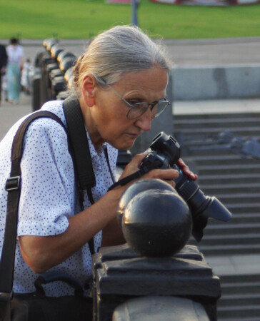 Кто заразил бабушку?!