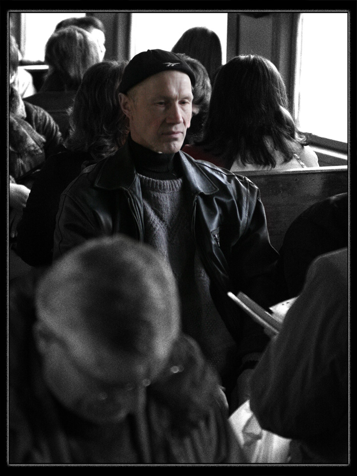 Учитель...