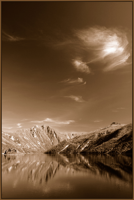 Coldwater lake, St. Helen volcano, WA, USA