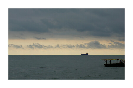 Светлая полоса надежды