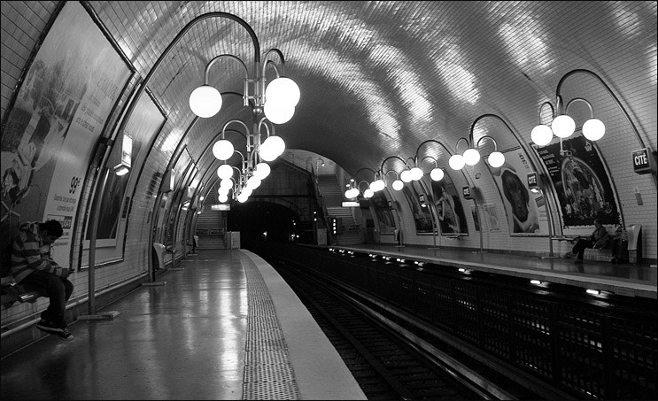 Cite, Paris 
