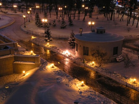 Тоже алле возле Храма