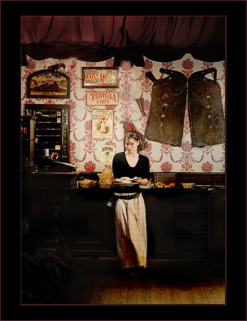 Немного из WESTERN SALOON
