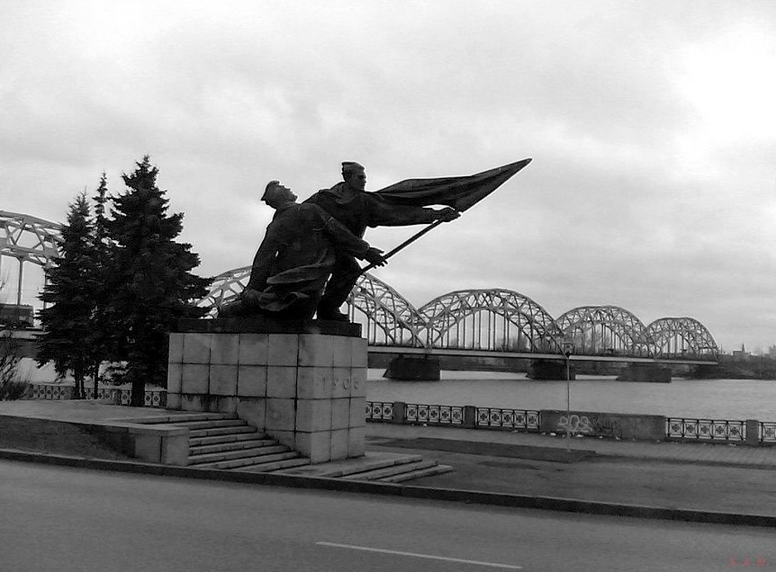 1905