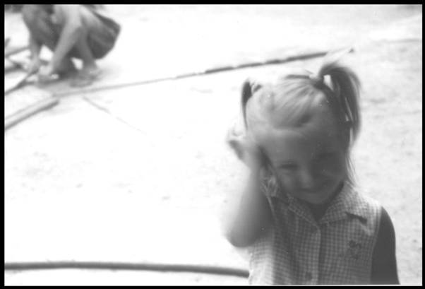 *little girl*