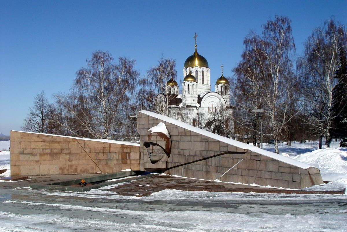 ВЕЧНАЯ ПАМЯТЬ