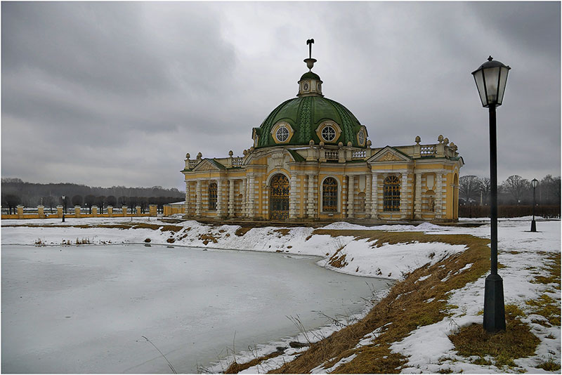 Кусково. Грот.