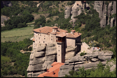 na verhou vsegda louchshe.