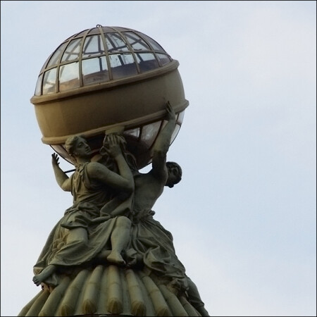 ... глобус Зингера 