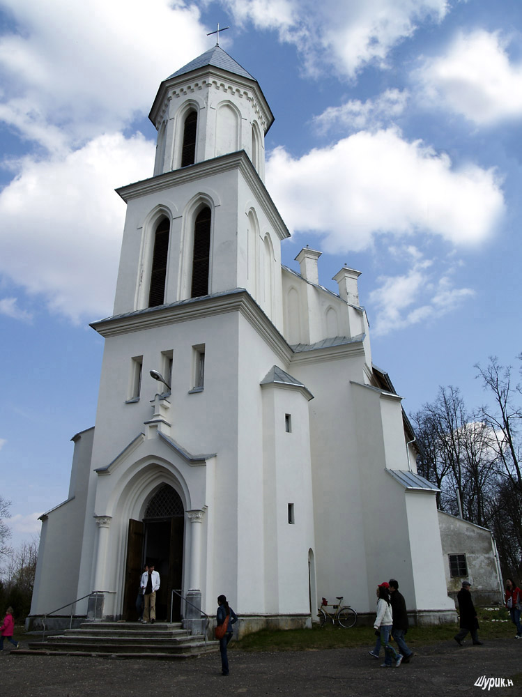 Костёл Святого Казимира (вход).