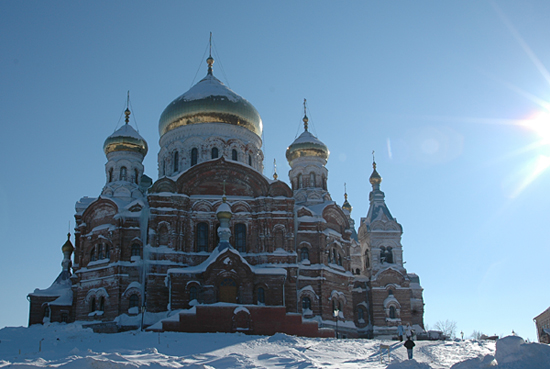 храм