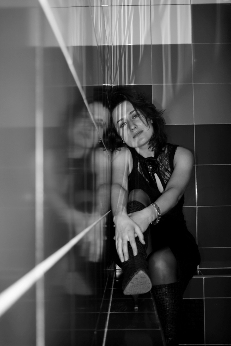 отражения//искажения