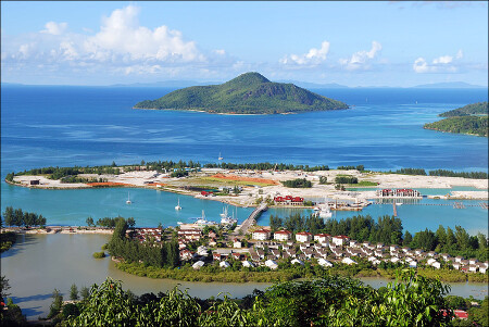 Насыпные острова на Сейшелах