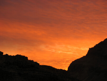 И был Вечер и было Утро. День Первый