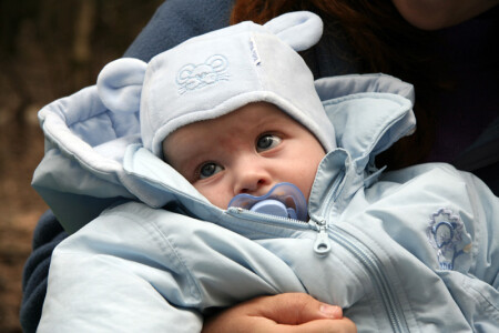 Поделись улыбкой :)