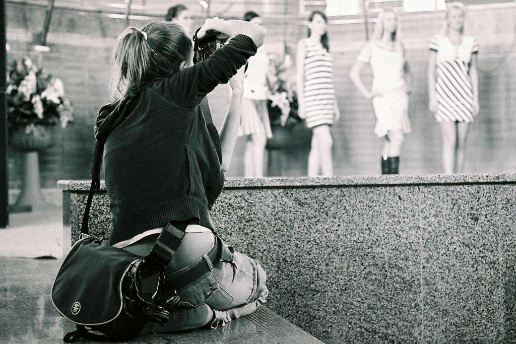 Фотографиня за работой.