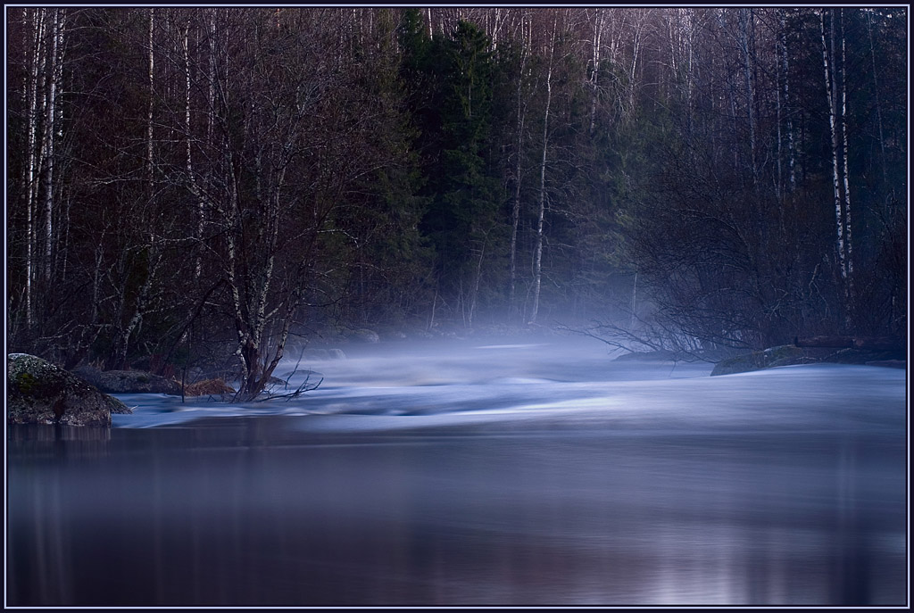 Ночь. Река