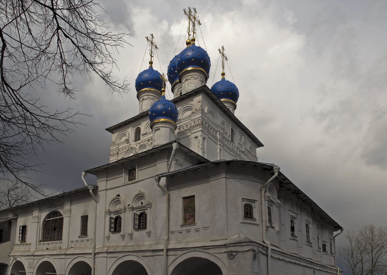 Храм