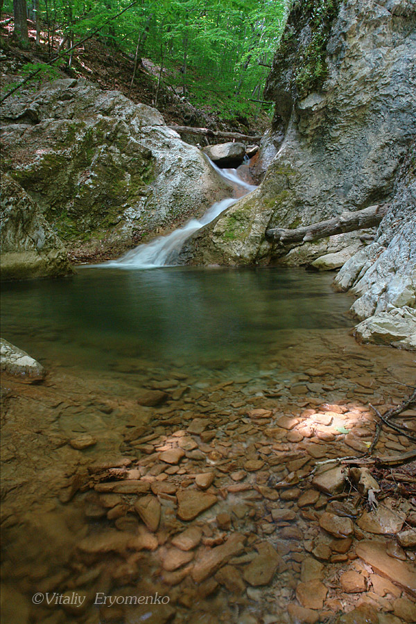 Водопад ущелья Кокасан (Крым)