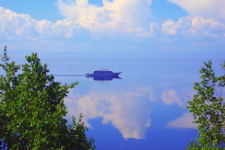 Водная гладь