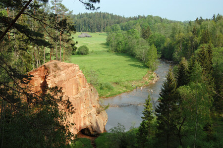 В долине Аматы