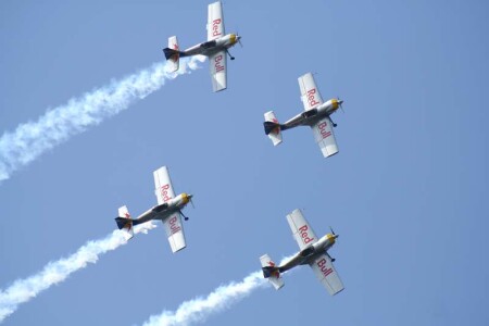 RED BULL -окрылился