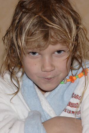 Все же улыбнулась! :)