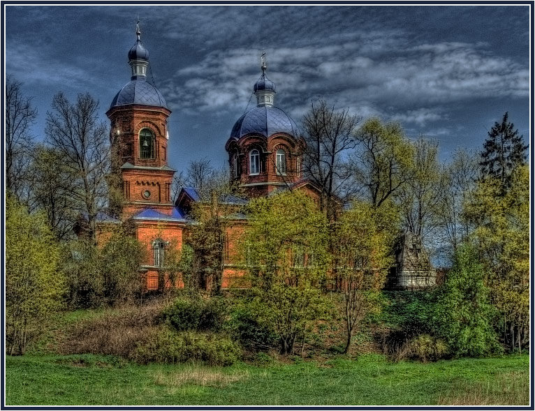 Храм