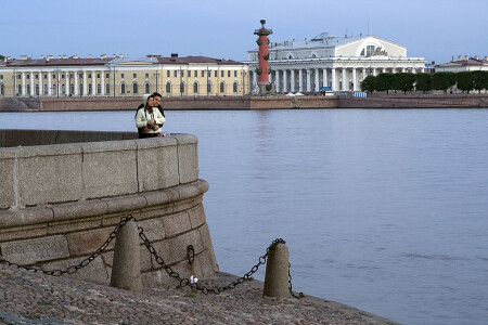 Они ждали восхода солнца