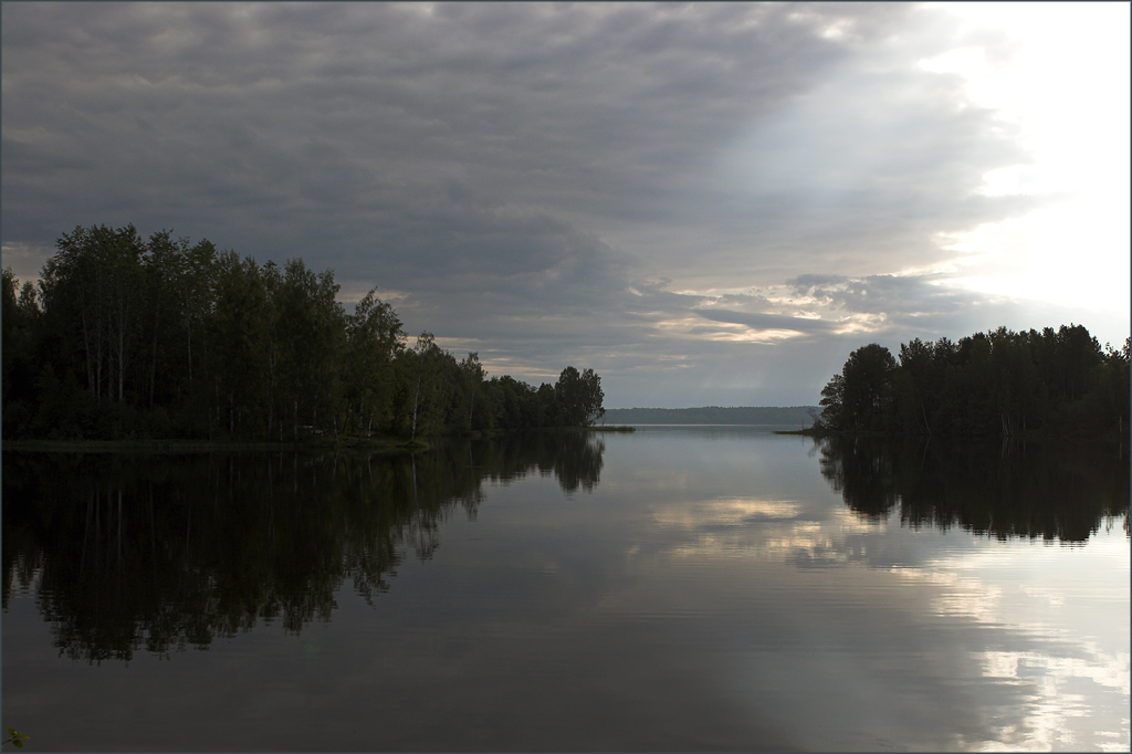 Утро, озеро Велье.