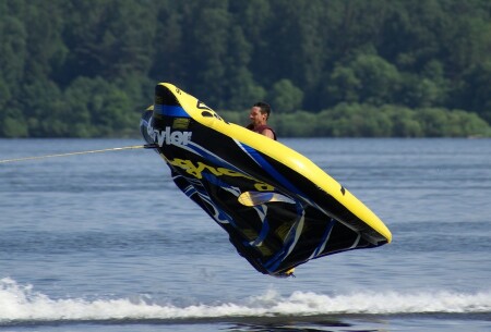 Flying raja