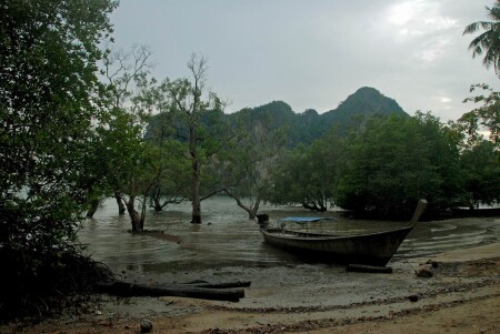 Krabi. Railay west beach. 2