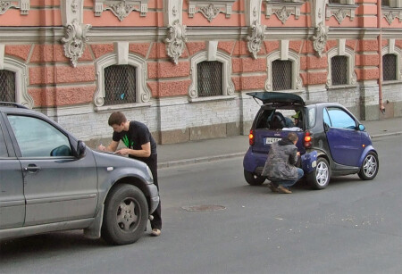 После столкновения.