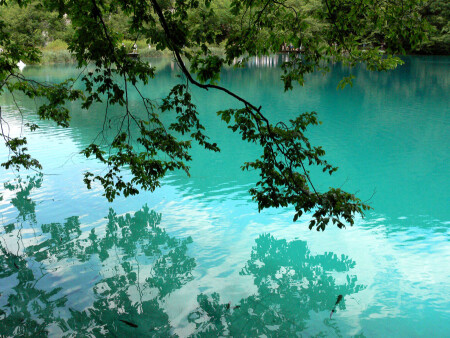 зеркальное озеро