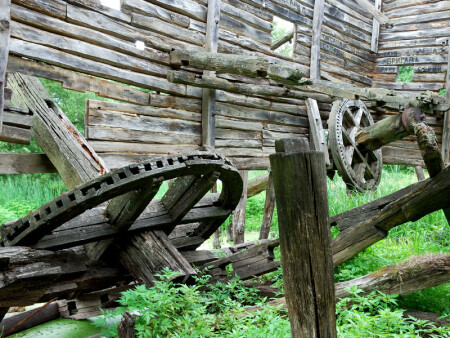 Старая мельница.