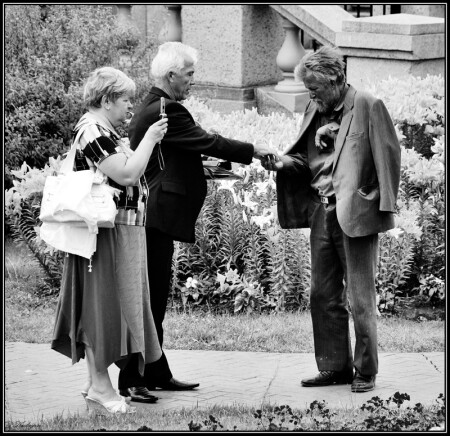 Христа ради...