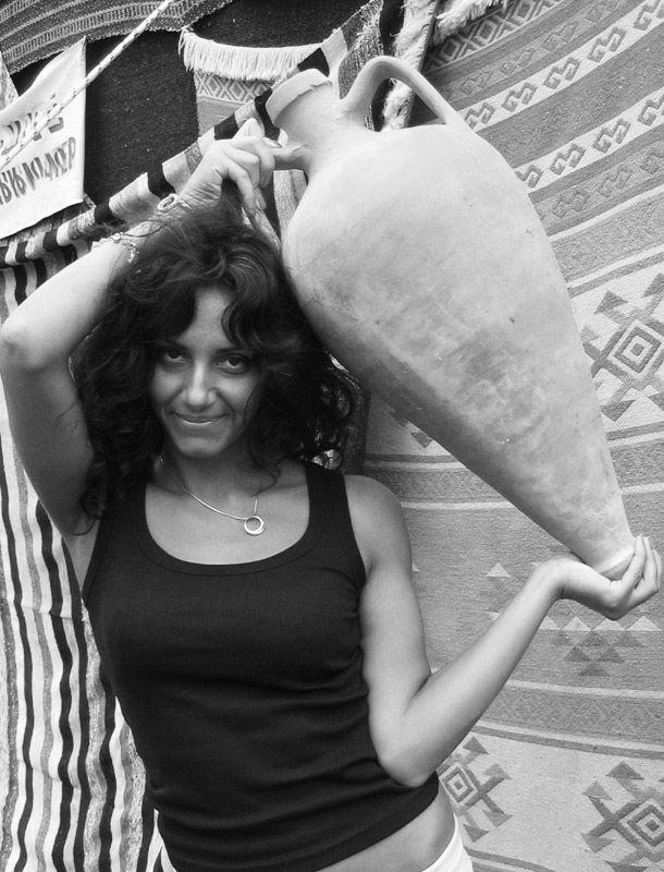 Nese Galya vodu