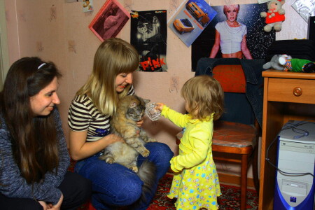 Кушай Киса )))