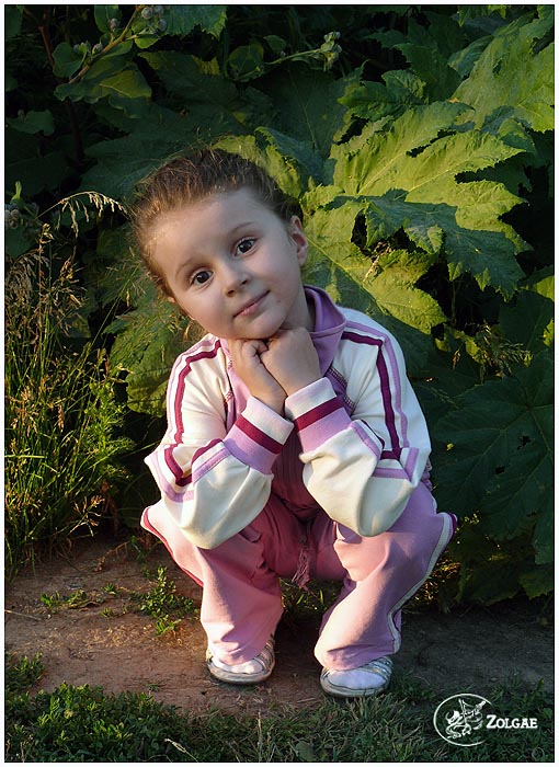 Родом из капусты!;-):-)