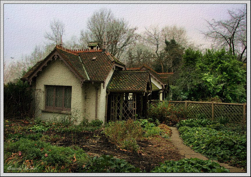 London. House in St.James`s Park Lakes Duck Island.(Домик в парке)