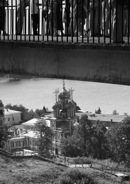 мост.