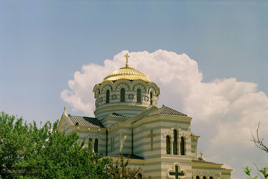 Парящий в небесах