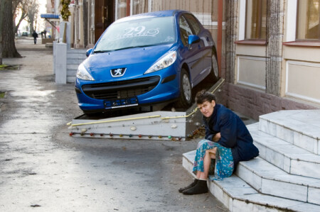 Нам обещали коммунизм