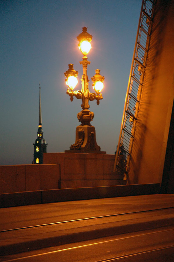 Троицкий мост