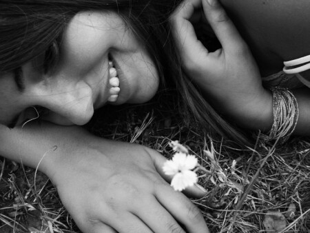 улыбнись мне